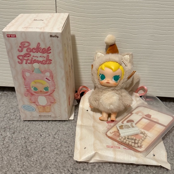 Baby Molly Pocket Friends - It’s Snack Time - Picture 4 of 4